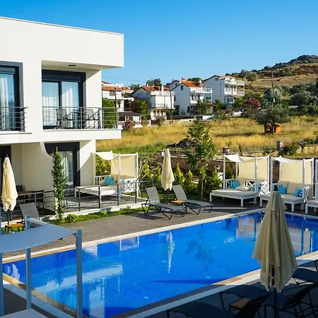 Hotel Cunda Garden