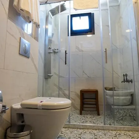 Cunda Garden Hotel *